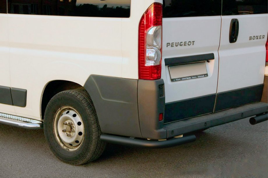 Citroen Jumper 2007-2025 Tylne narożniki AK003 Czarny (2 szt., nierdzewne) Image