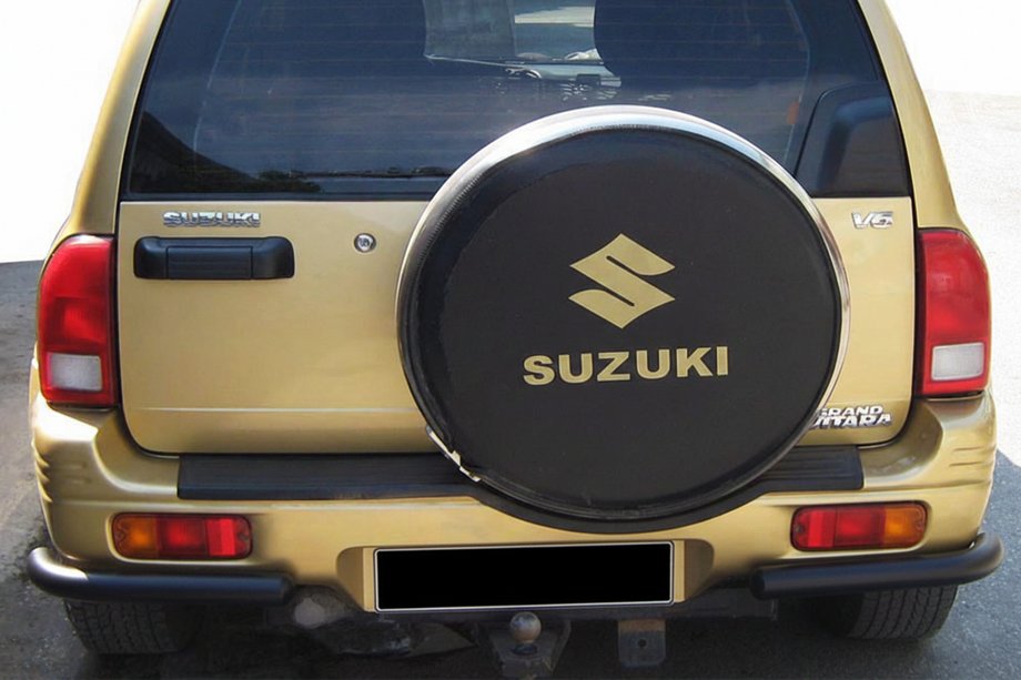 Suzuki Vitara 1998-2006 Tylny Ochraniacz AK003 Czarny (Stal Nierdzewna) Image