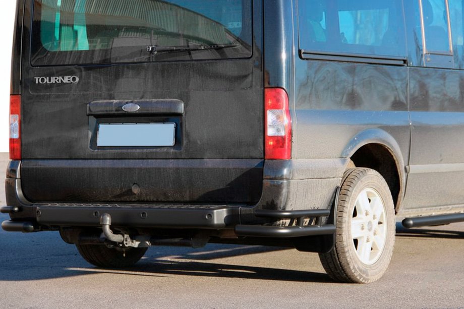 Ford Transit 2000–2014 Tylne Narożniki AK003-Double Black (Stal Nierdzewna) Image