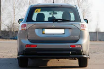 Mitsubishi Outlander 2012-2021 Tylna Belka AK004 Czarna (Stal Nierdzewna) zdjęcia 2