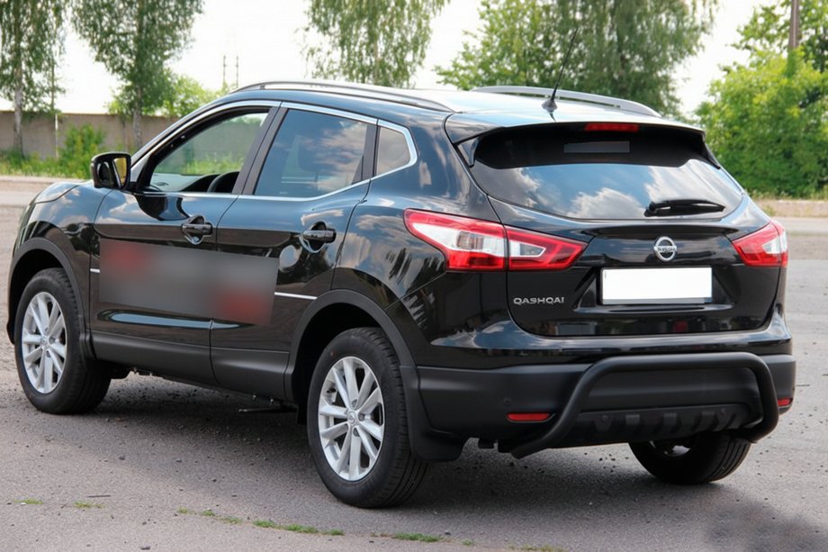Nissan Qashqai 2014-2021 Tylna Belka AK007-1 Czarna (Stal Nierdzewna) Zdjęcia 4