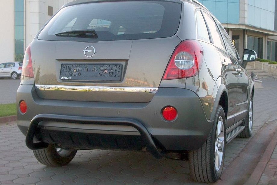 Opel Antara 2006-2017 Tylna Belka AK007-1 Czarna (Stal Nierdzewna) Image