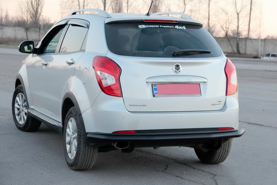 SsangYong Korando 2010-2019 Pałąk Tylny AK005 Czarny (Stal Nierdzewna) Image