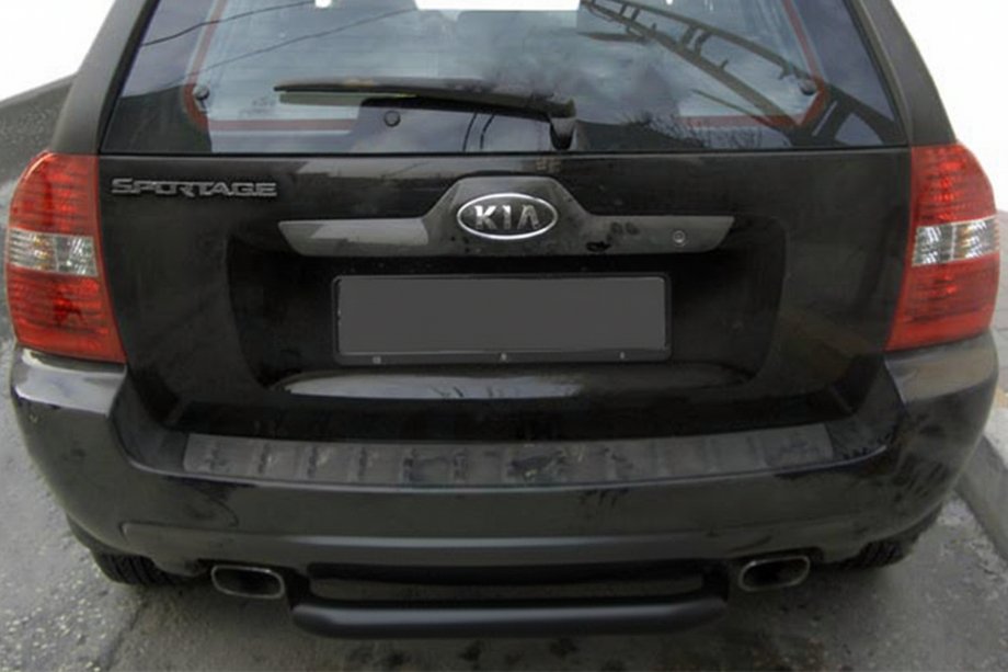 Kia Sportage 2004-2010 Pałąk Tylny AK005 Czarny (Stal Nierdzewna) Image