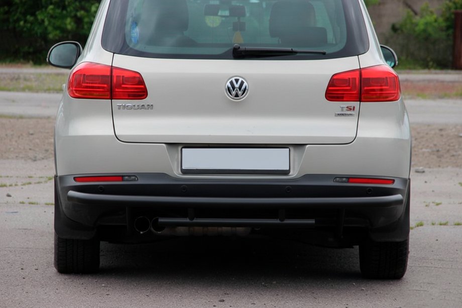 Volkswagen Tiguan 2007-2016 Tylny Ochraniacz AK002-2 Czarny (Stal Nierdzewna) Zdjęcia 2