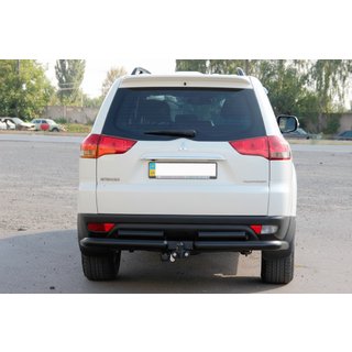 Tylny ochraniacz AK003-Special Black (2 szt., stal nierdzewna) Mitsubishi Pajero Sport 2008-2015 zdjęcia 2