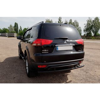 Tylny ochraniacz AK002-2 Czarny (2 szt, stal nierdzewna) Mitsubishi Pajero Sport 2008-2015 zdjęcia 3