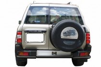Nissan Patrol Y61 1997-2011 Tylna Belka AK005-1 Czarna (Stal Nierdzewna) zdjęcia 1