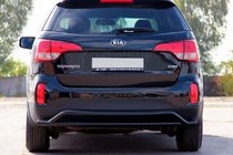 Kia Sorento II XM 2009-2014 Tylna Belka AK007-2 Czarna (Stal Nierdzewna) zdjęcia 2