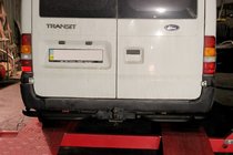 Ford Transit 2000–2014 Tylna belka ochronna AK-Special Black (nierdzewna) zdjęcia 2