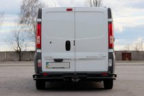 Renault Trafic 2001–2015 Tylny Ochraniacz AK003-Plus-2 Czarny (Stal Nierdzewna) zdjęcia 2