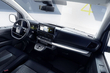 Opel Vivaro Electric: Praktyczny elektryczny van dla firm zdjęcia 5