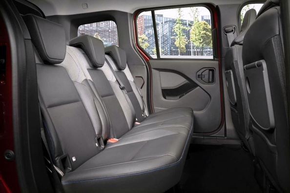 Test Nissan Townstar: praktyczny kompaktowy van do miasta i rodziny Zdjęcie 6