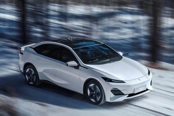 Test elektrycznej wersji liftbacka Deepal SL03 Electric