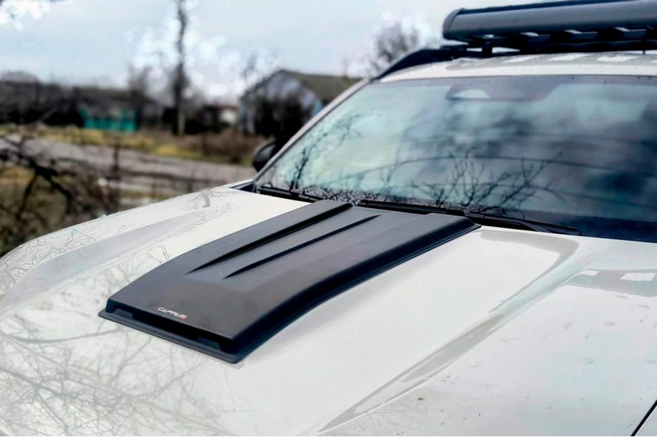 Dacia Duster 2024- Pokrywa silnika SCOOP (Mat) Image