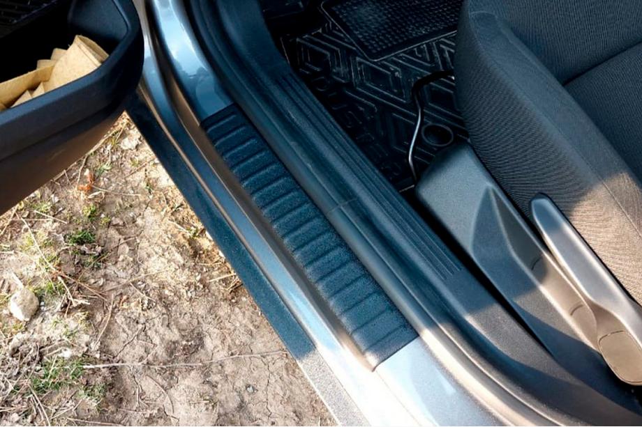 Renault Duster 2024- Nakładki na progi wewnętrzne EuroCap (Matowe, 4 szt., ABS) Image