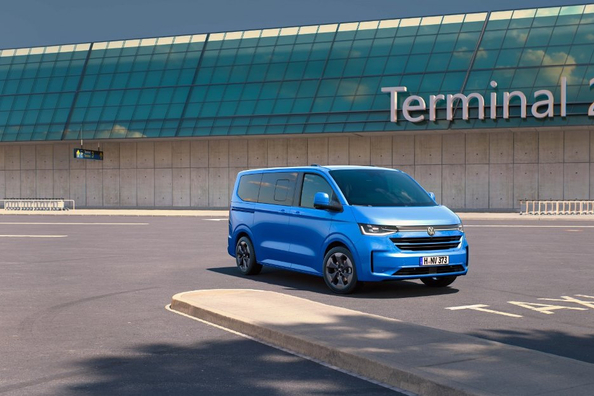 Test Volkswagen Caravelle T7 (2025): praktyczny minivan klasy biznes