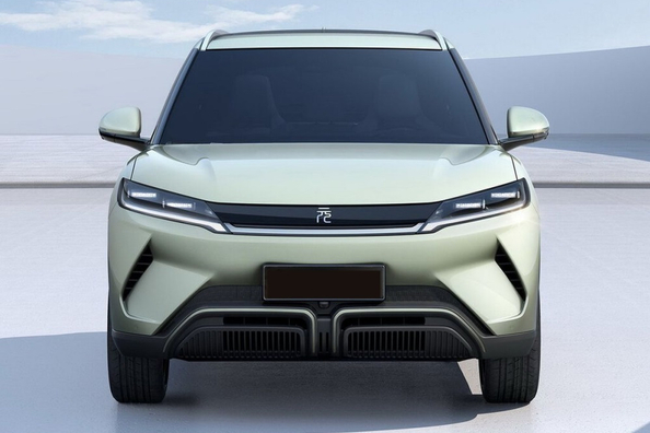 Test BYD Yuan Up: dane techniczne, wyposażenie, zdjęcia