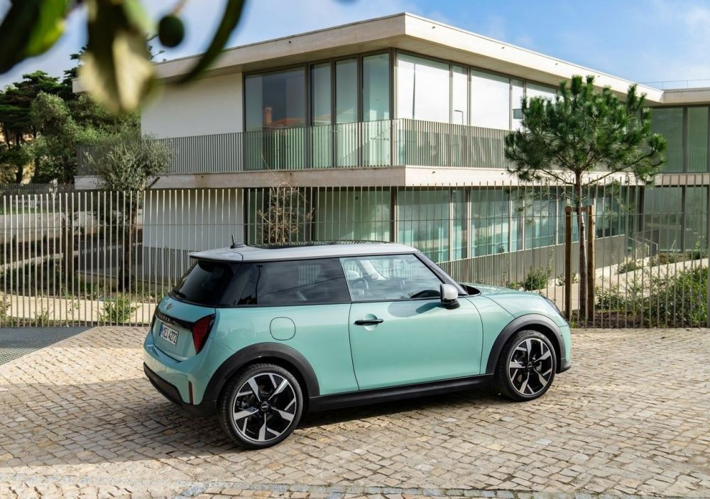 Test MINI Hatchback 3-door (F66): nowa generacja