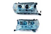 Toyota Land Cruiser 200 2007-2021 Reflektory przednie 2016+ (Standard, używane) zdjęcia 1