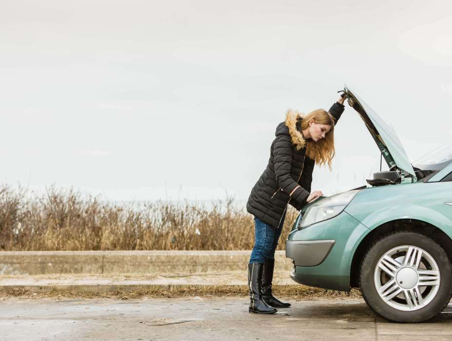 Dlaczego auto źle odpala na zimno: przyczyny i rozwiązania