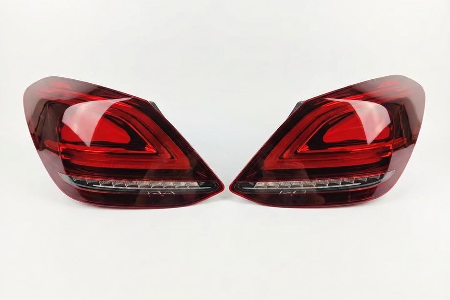Mercedes C-class W205 2014-2021 Lampy tylne 2026-Design (2 szt.) Image