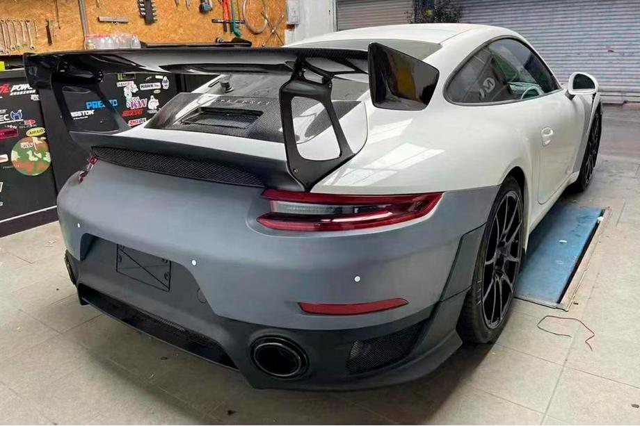 Porsche 911 (991) 2011–2019 Spojler V5 (Carbon) Image
