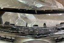 Mercedes CLS C218 2011-2018 Wyprzedaż Grill przedni 2011-2014 (Diamond Silver) zdjęcia 3