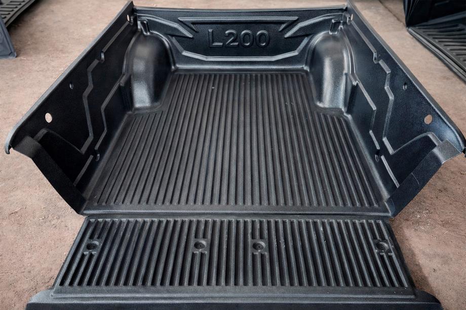 Mitsubishi L200 2015-2024 Wkładka (kuweta) do bagażnika (2019-2023) Zdjęcia 3