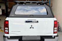 Mitsubishi L200 2024- Aluminiowy hardtop na pakę z oknami zdjęcia 6