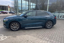 Audi Q8 2018- Progi boczne Allmond Grey (2 szt., aluminium) zdjęcia 1