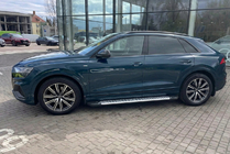 Audi Q8 2018- Stopnie boczne Line (2 szt., aluminium) zdjęcia 1