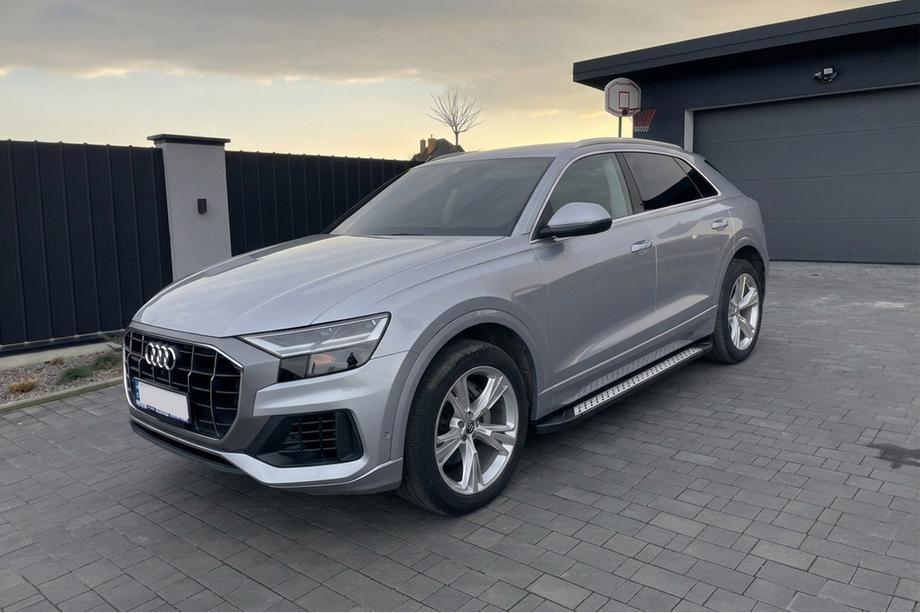 Audi Q8 2018- Progi Boczné Vision New Grey (2 szt., Aluminium) Image