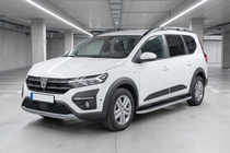 Dacia Jogger 2022- Stopnie boczne Tayga Grey (2 szt., aluminium) zdjęcia 1