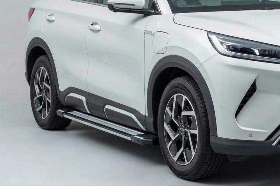 BYD Atto 2/Yuan Up 2024– Rainbow Stopnie boczne (2 szt., aluminium) Image