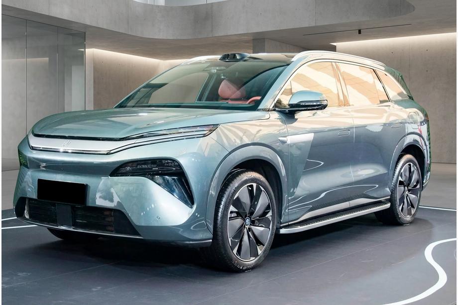 BYD Tang 2025– Stopnie boczne Tayga Grey (2 szt., aluminium) Image