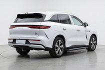 BYD Tang 2025– Progi Boczné Vision New Black (2 szt., Aluminium) zdjęcia 1
