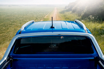 Ford Ranger 2022- Relingi dachowe szare OEM (Aluminium) zdjęcia 3