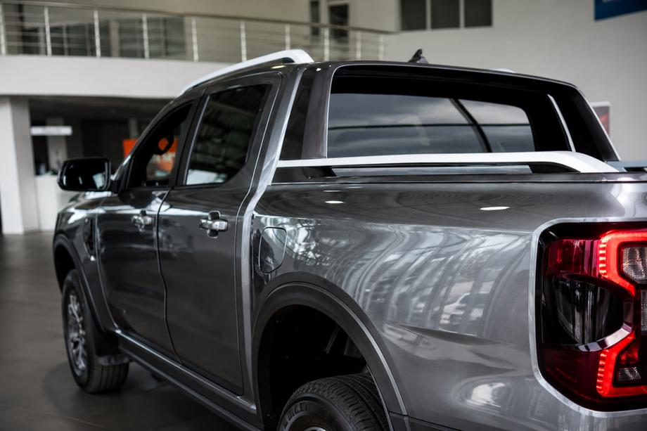 Ford Ranger 2022- Relingi dachowe szare OEM (Aluminium) Image