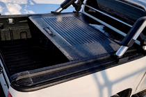 Mitsubishi L200 2015-2024 Roleta OEM (manualna z uchwytem i zamkiem) zdjęcia 5