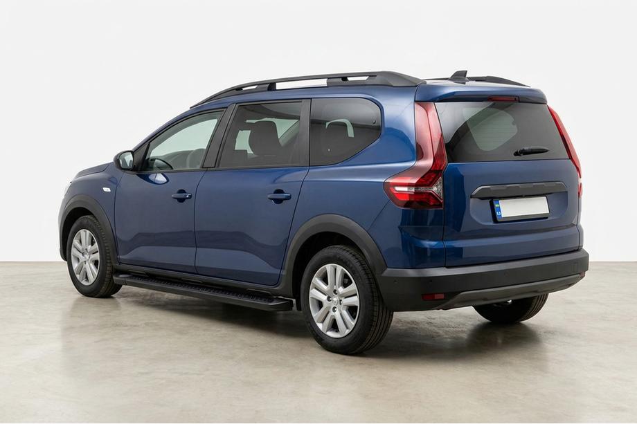 Dacia Jogger 2022- Progi boczne Allmond Black (2 szt., aluminium) Image