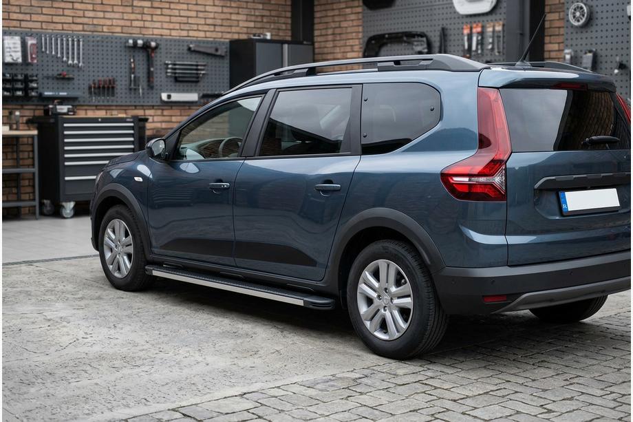 Dacia Jogger 2022- Progi boczne Maya V1 (2 szt., aluminium) Zdjęcia 1