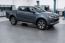 Isuzu D-Max 2019- Progi boczne Sunrise (2 szt., aluminium) zdjęcia 1