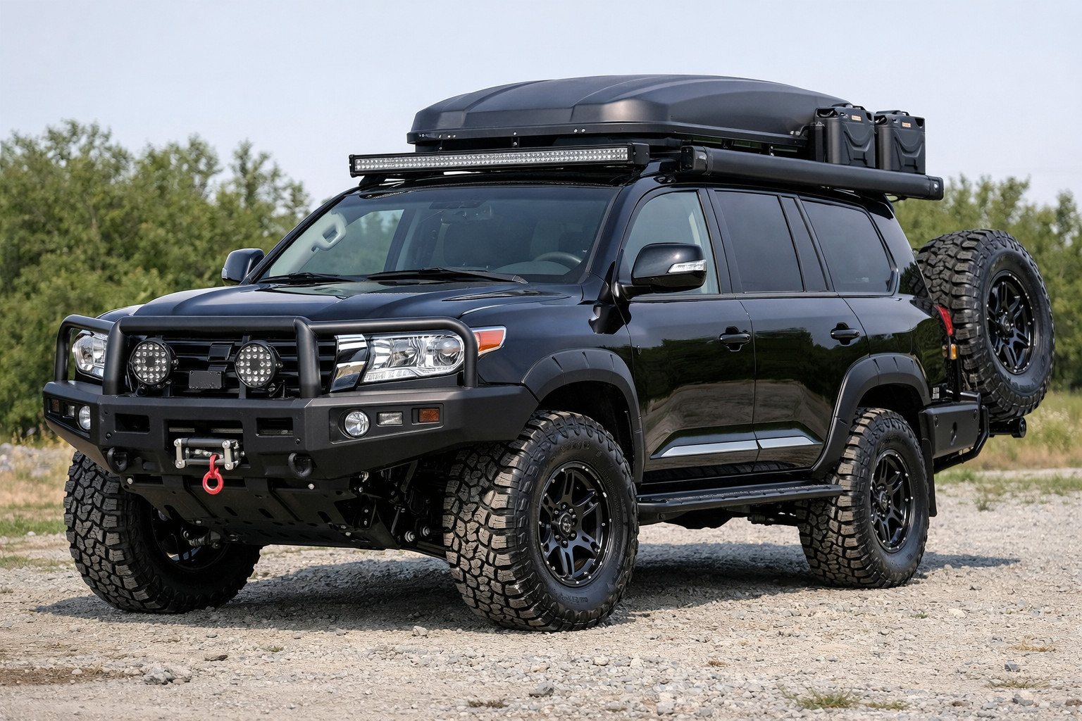 7 przydatnych modyfikacji do Toyota Land Cruiser 200 po zakupie