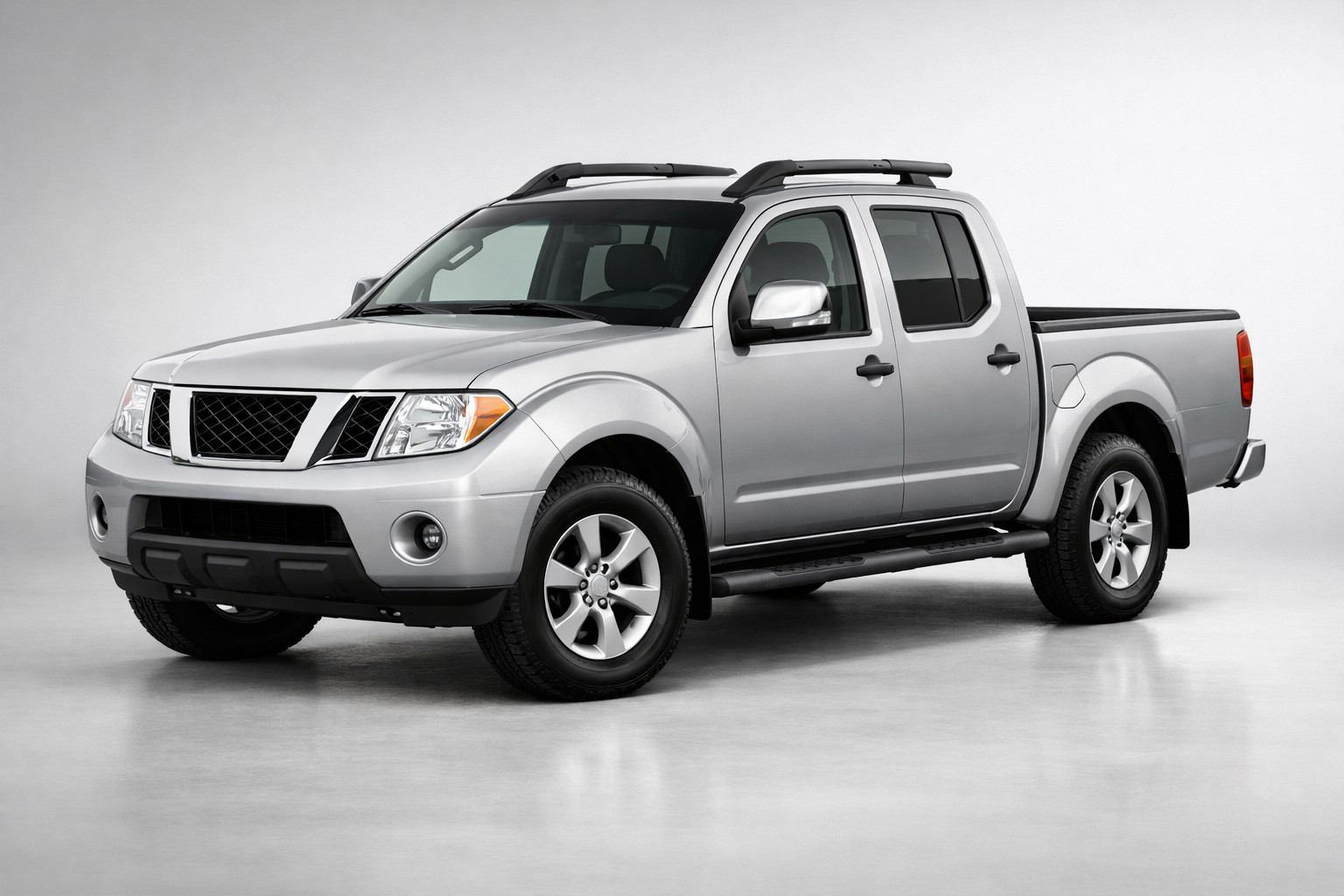 Nissan Navara 2006–2015: test pick-upa do pracy i z wyglądem