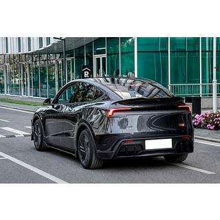 Zestaw body kit Black Warrior (dla 2025+) Tesla Model Y 2020- zdjęcia 4