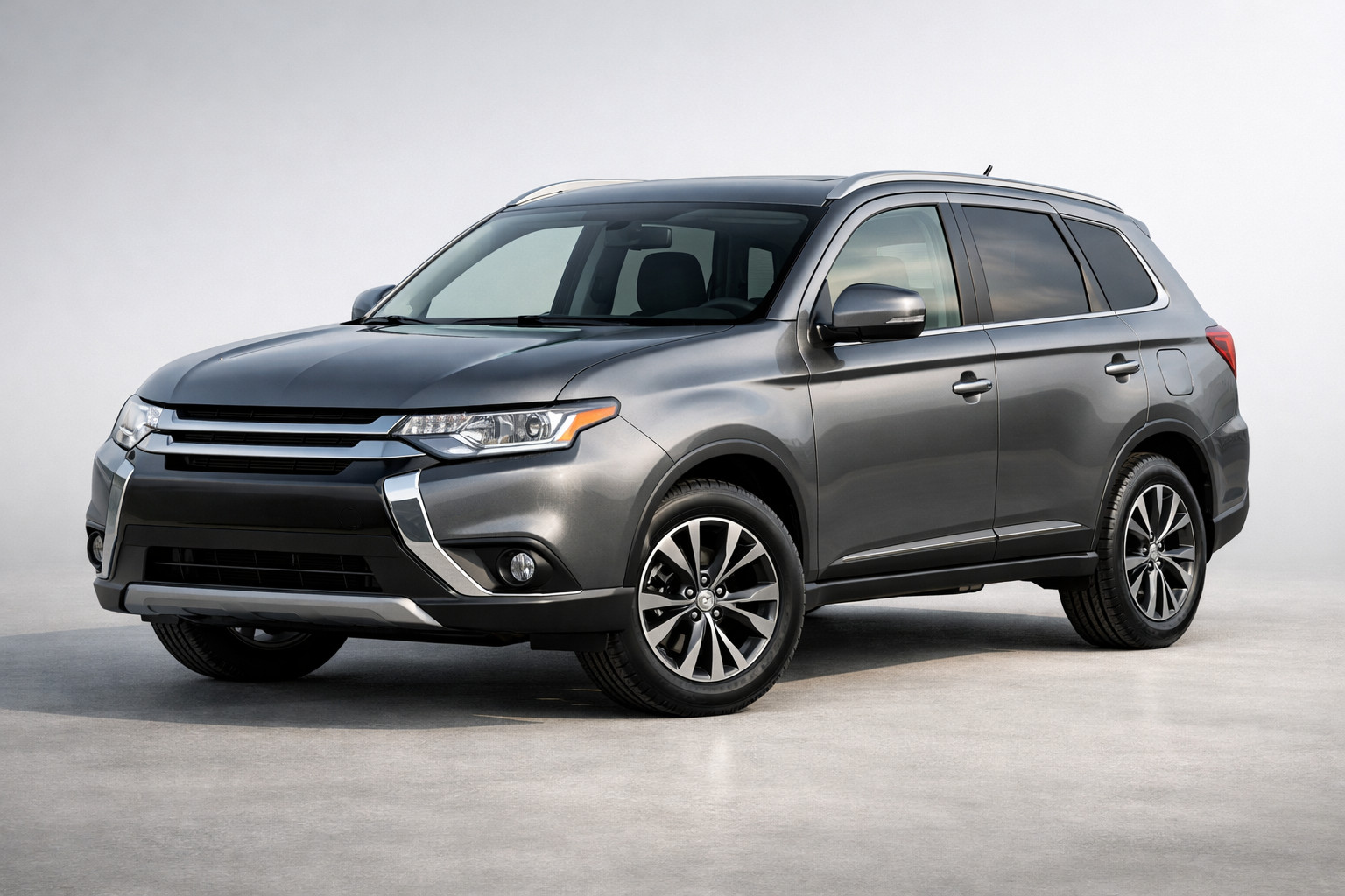 Test Mitsubishi Outlander 2012-2021: spokojny rodzinny crossover z charakterem