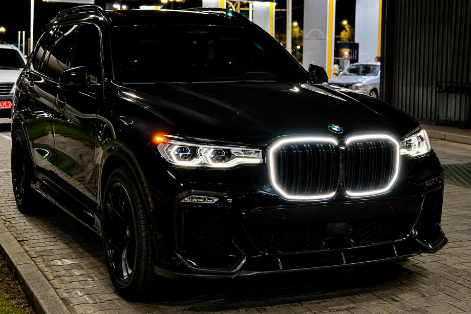 BMW X7 G07 2019- Nerki M-Look LED (2019-2022, czarny połysk) Image