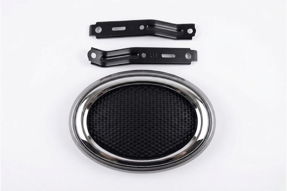 Toyota Land Cruiser Prado 150 2009-2023 Emblemat przedni V4 (2013-2017, 20 cm x 14 cm) Image