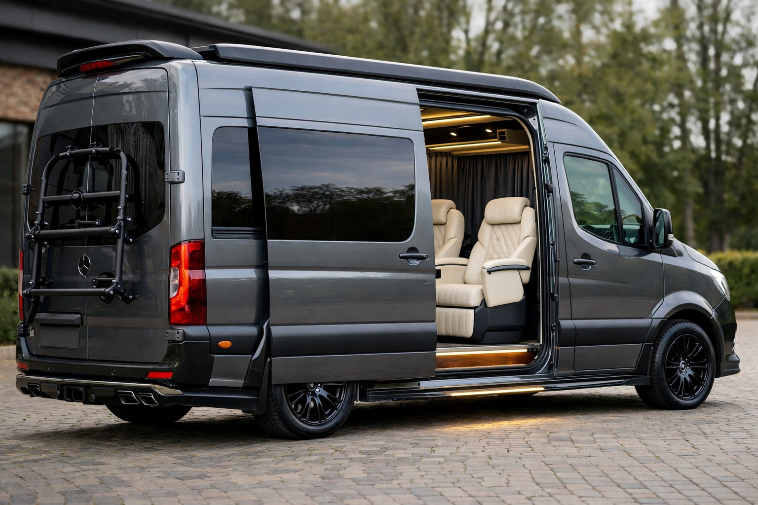 Mercedes Sprinter W907/W910: zabudowa VIP bez taniego blichtru